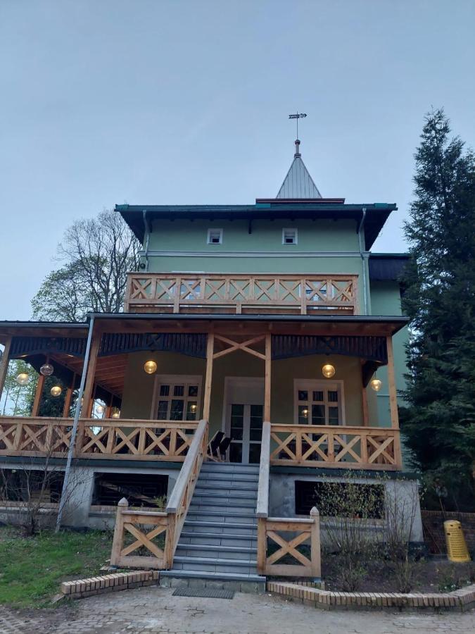 Szwajcarka Willa Z Sauna I Jacuzzi Kudowa-Zdrój Buitenkant foto